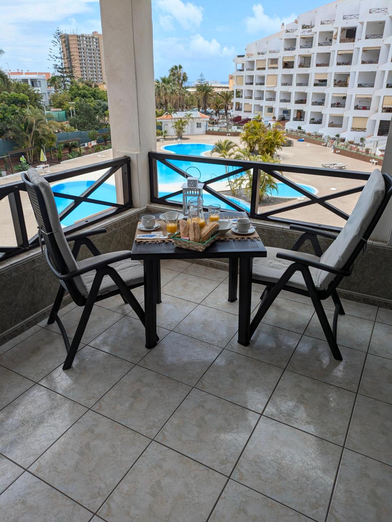 Estudio Los Cristianos-Tenerife- 洛斯克里斯蒂亚诺斯 外观 照片